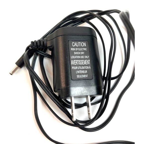 Remington Power Adapter 100-240V Input 4.0V Output Class 2 Power Supply - Picture 3 of 4